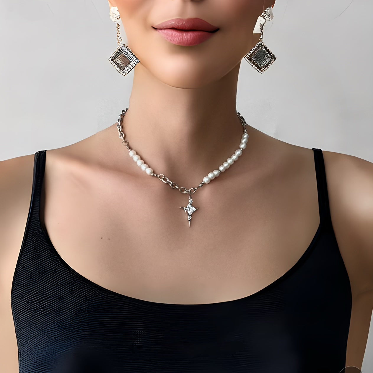 Star Dart X Ice Cracked Pearl Necklace