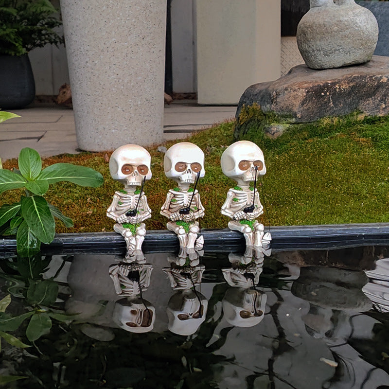 DISTINCTIVE STYLE Fishing Skeleton Statue